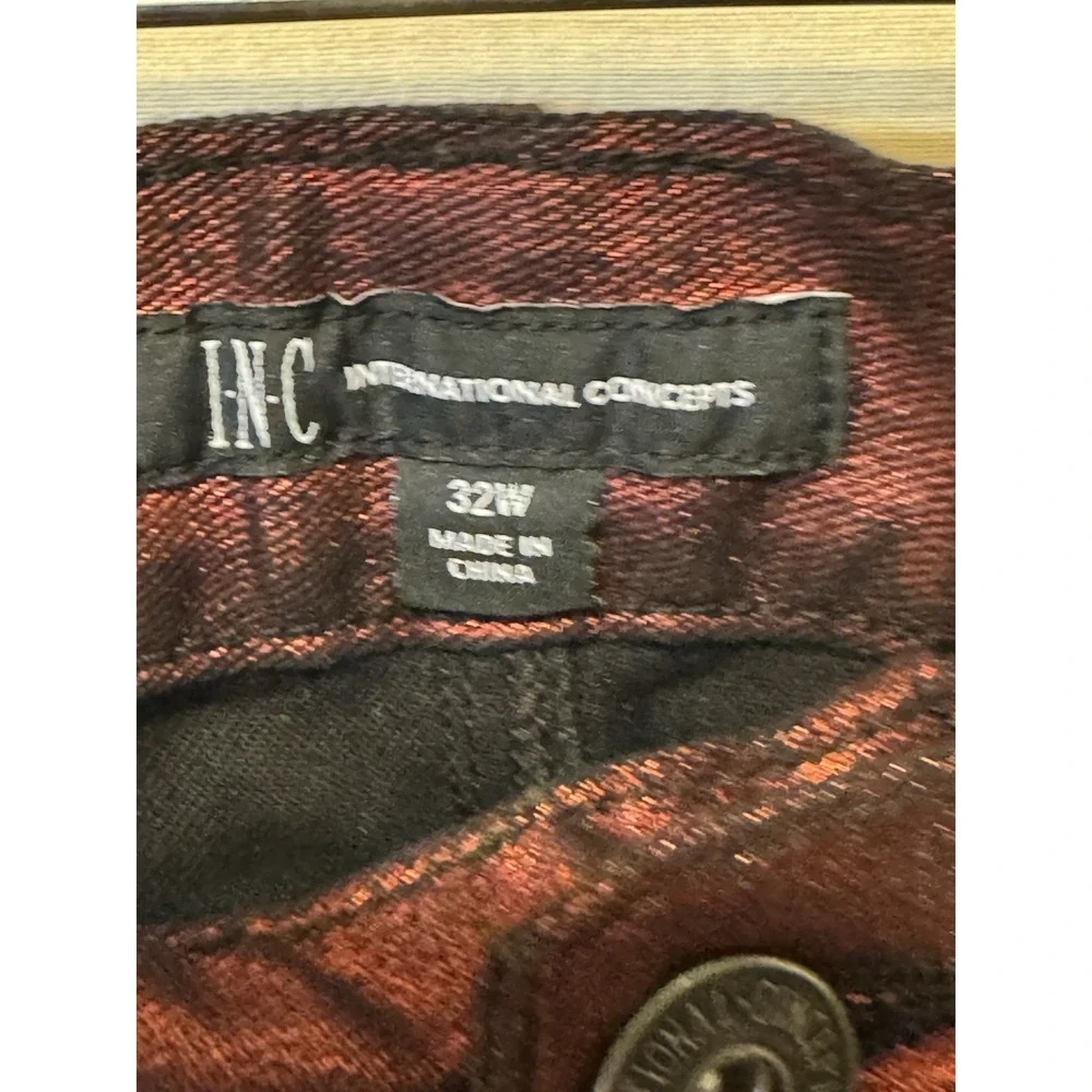 NWT INC International Concept Mens 32 Burgundy Metallic Coated Berlin Slim Jeans